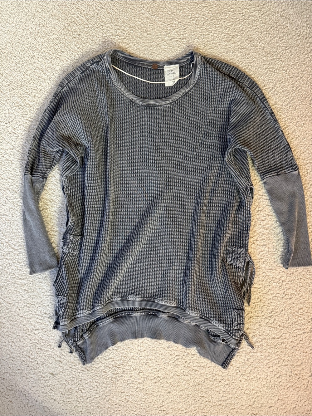 Women’s Waffle-Knit Tunic Sweater in Slate Gray